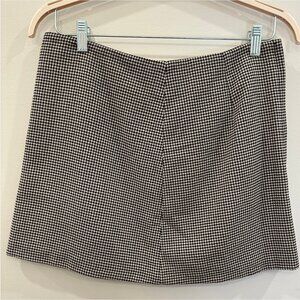 H&M Women's Houndstooth A-Line Mini Skirt - Size 10